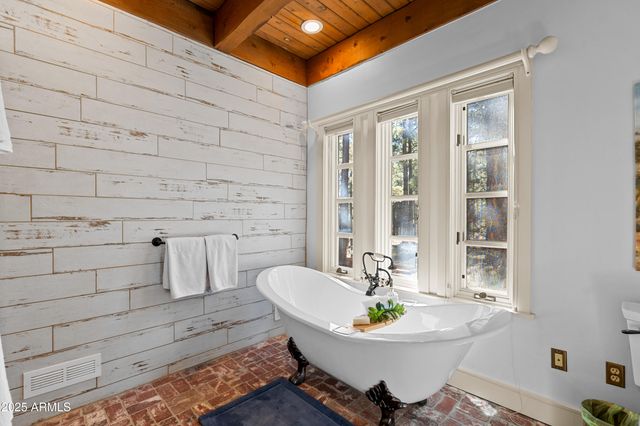 2750 W FOREST HILLS Drive, Flagstaff, AZ 86001