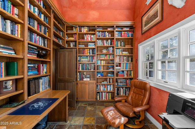 2750 W FOREST HILLS Drive, Flagstaff, AZ 86001