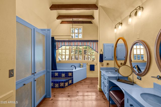 2750 W FOREST HILLS Drive, Flagstaff, AZ 86001