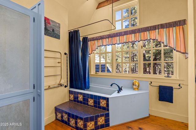 2750 W FOREST HILLS Drive, Flagstaff, AZ 86001