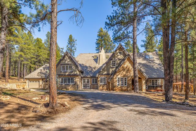 2750 W FOREST HILLS Drive, Flagstaff, AZ 86001