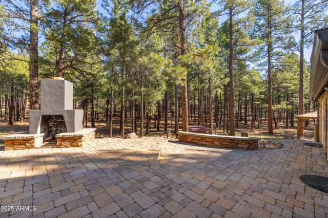 2750 W FOREST HILLS Drive, Flagstaff, AZ 86001