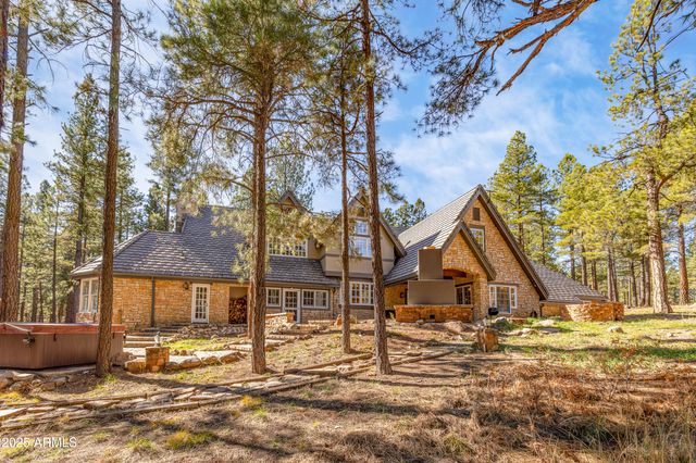 2750 W FOREST HILLS Drive, Flagstaff, AZ 86001