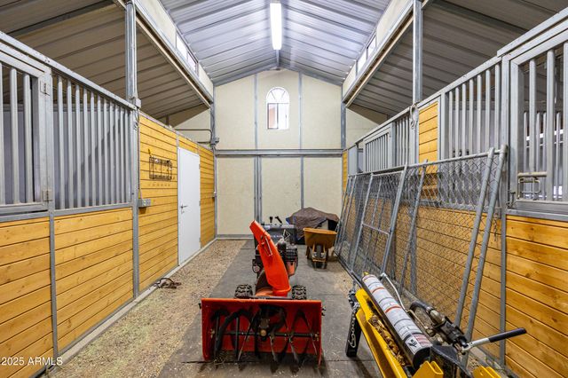 2750 W FOREST HILLS Drive, Flagstaff, AZ 86001