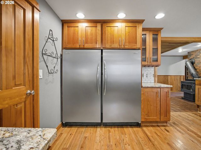 21010 E COUNTRY CLUB Rd, Brightwood, OR 97011