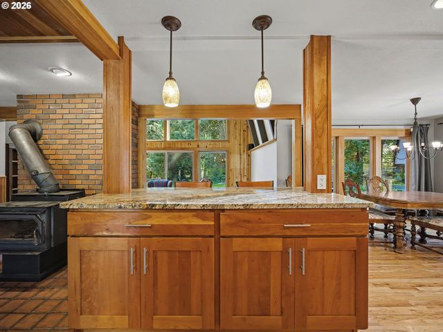 21010 E COUNTRY CLUB Rd, Brightwood, OR 97011