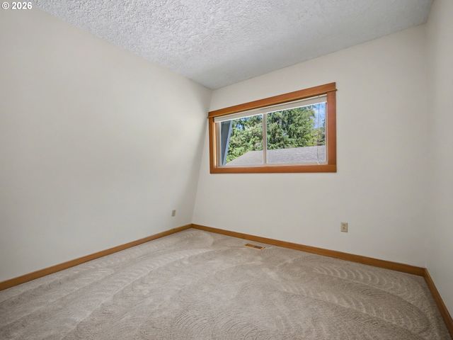 21010 E COUNTRY CLUB Rd, Brightwood, OR 97011