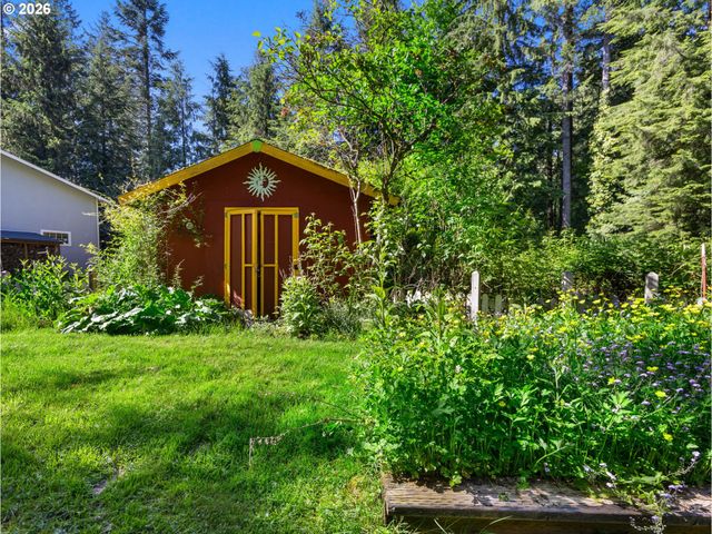 21010 E COUNTRY CLUB Rd, Brightwood, OR 97011