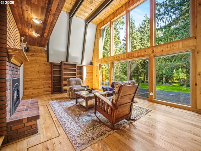 21010 E COUNTRY CLUB Rd, Brightwood, OR 97011