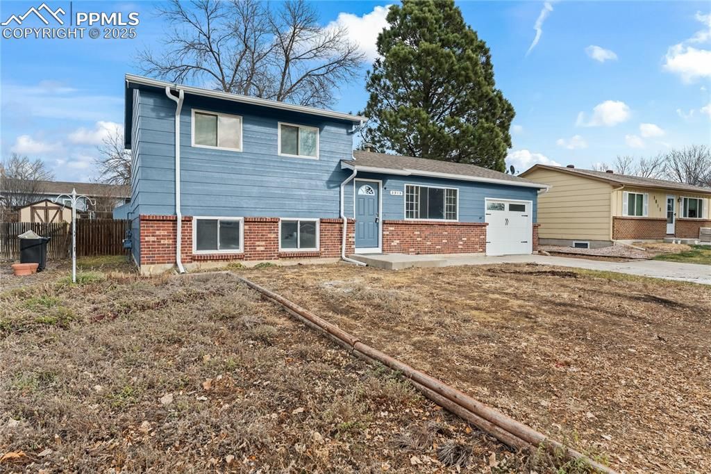 3915 Fetlock Circle, Colorado Springs, CO 80918