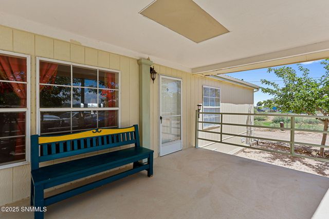 610 Golden Eagle Trail, Chaparral, NM 88081