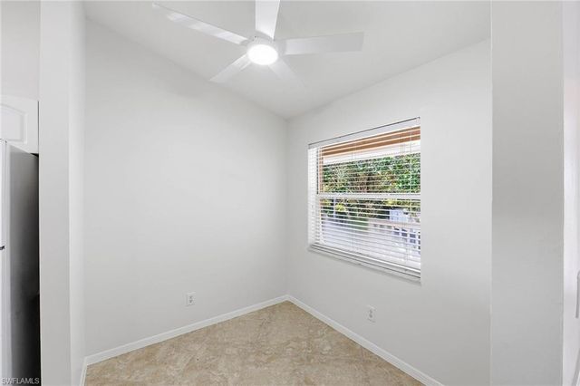 138 Pebble Shores DR 201, Naples, FL 34110