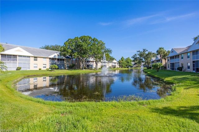138 Pebble Shores DR 201, Naples, FL 34110