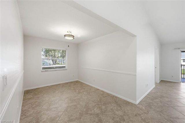 138 Pebble Shores DR 201, Naples, FL 34110
