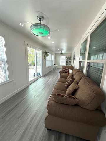 14510 Eaglefern Ln, Houston, TX 77068