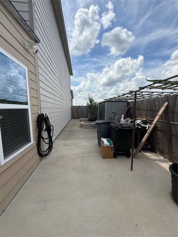 14510 Eaglefern Ln, Houston, TX 77068