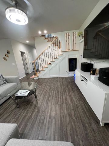 14510 Eaglefern Ln, Houston, TX 77068