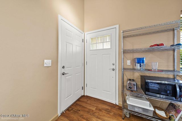 2212 N Columbine Ct, Post Falls, ID 83854