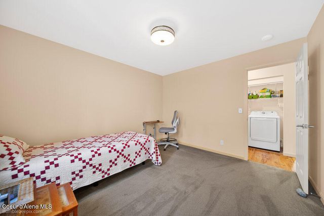 2212 N Columbine Ct, Post Falls, ID 83854