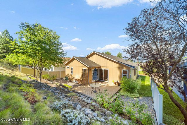 2212 N Columbine Ct, Post Falls, ID 83854