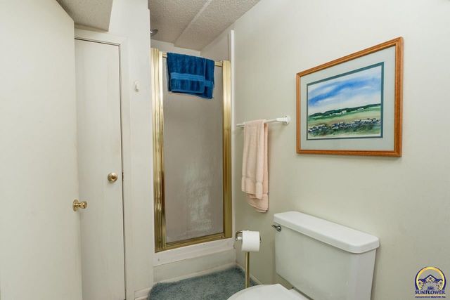 1038 SW Randolph AVE, Topeka, KS 66604