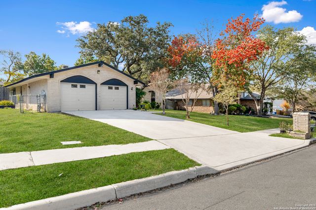 1510 Periwinkle St, San Antonio, TX 78232