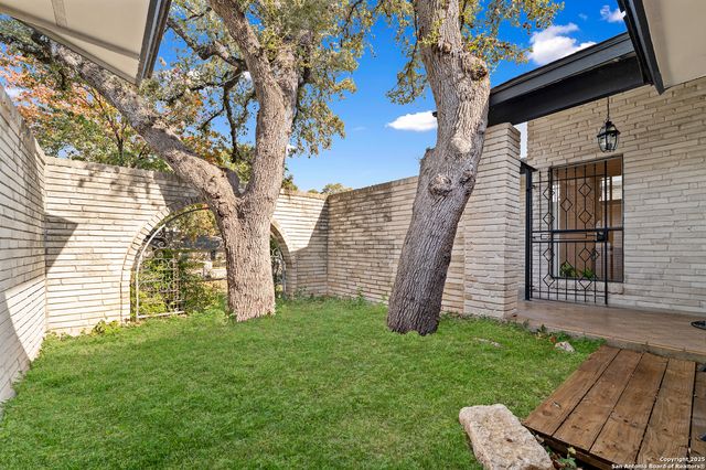 1510 Periwinkle St, San Antonio, TX 78232