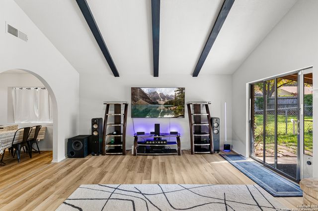 1510 Periwinkle St, San Antonio, TX 78232