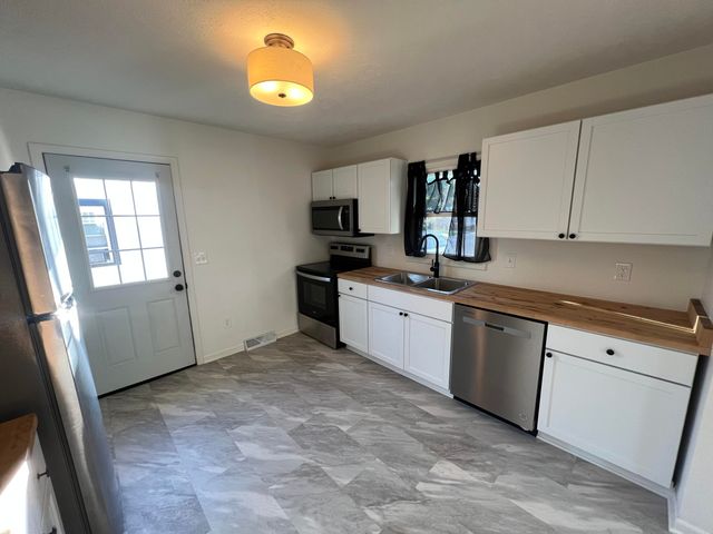 3515 7TH Avenue, Council Bluffs, IA 51501