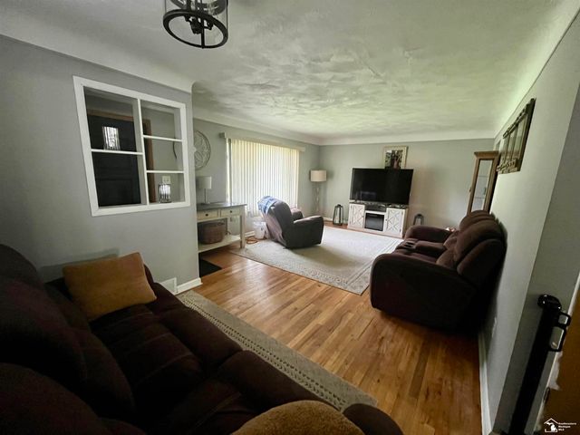 2071 Maplecrest Drive, Ash Twp, MI 48117