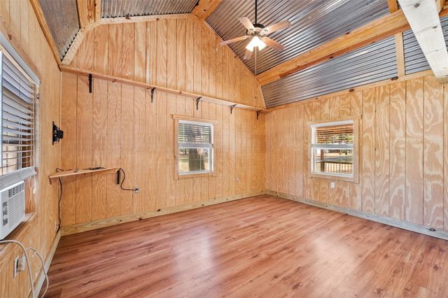 134 Maple Avenue, Streetman, TX 75859