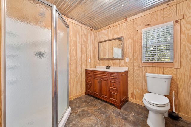 134 Maple Avenue, Streetman, TX 75859