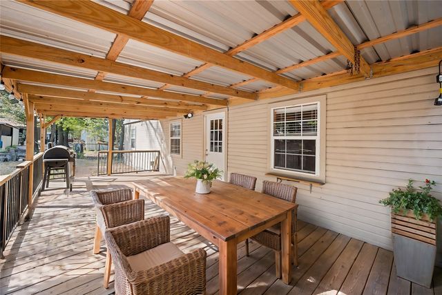 134 Maple Avenue, Streetman, TX 75859