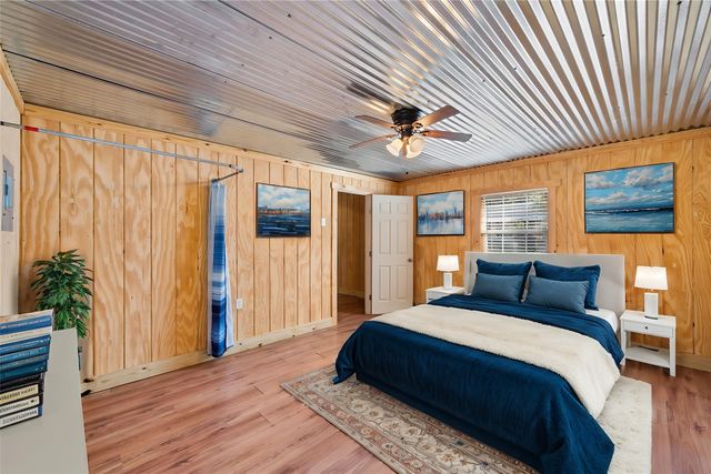 134 Maple Avenue, Streetman, TX 75859
