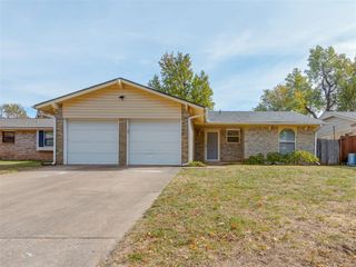 724 Red Oak Terrace, Edmond, OK 73003