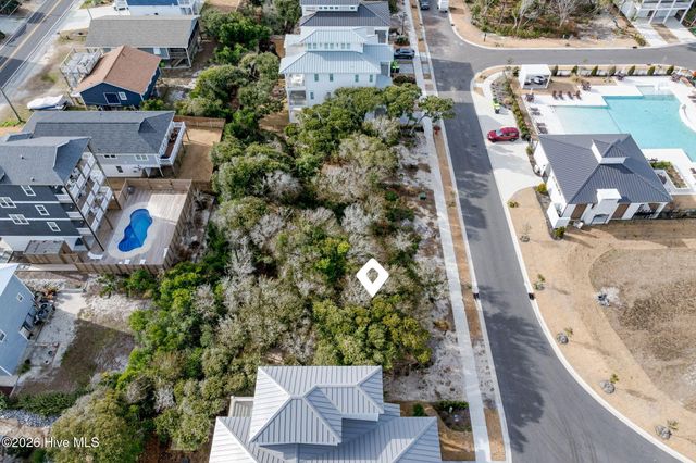 70 Peregrine Court, Holly Ridge, NC 28445