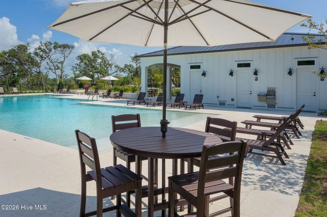 70 Peregrine Court, Holly Ridge, NC 28445