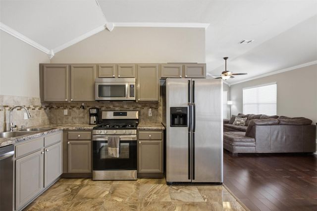 1522 Parkfield CIR, Round Rock, TX 78664