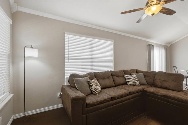 1522 Parkfield CIR, Round Rock, TX 78664