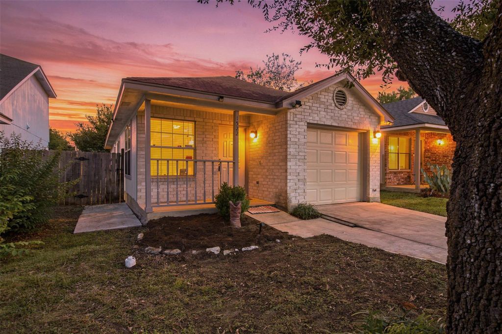 1522 Parkfield CIR, Round Rock, TX 78664