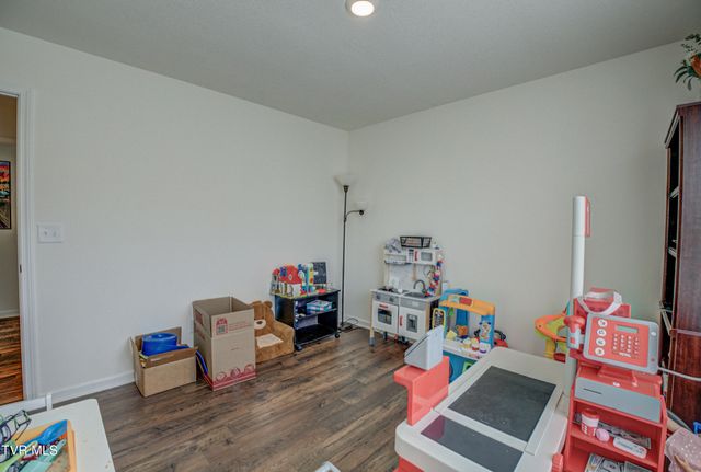 1048 Persimmon Hollow, Greeneville, TN 37745