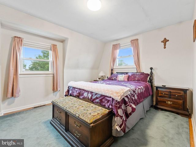 3414 HOLYOKE RD, Philadelphia, PA 19114
