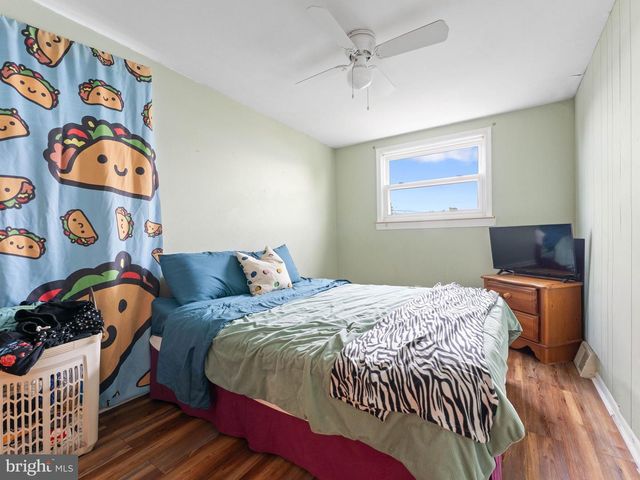 3414 HOLYOKE RD, Philadelphia, PA 19114