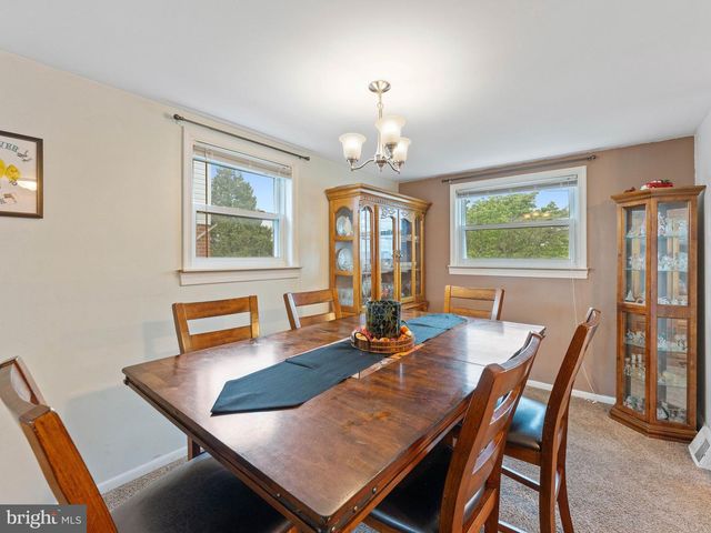 3414 HOLYOKE RD, Philadelphia, PA 19114
