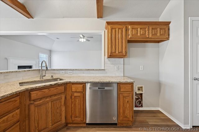 11721 S 104th East Avenue, Bixby, OK 74008