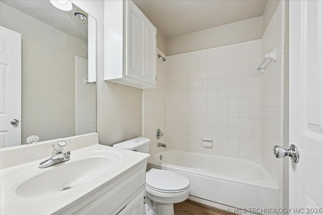 11721 S 104th East Avenue, Bixby, OK 74008