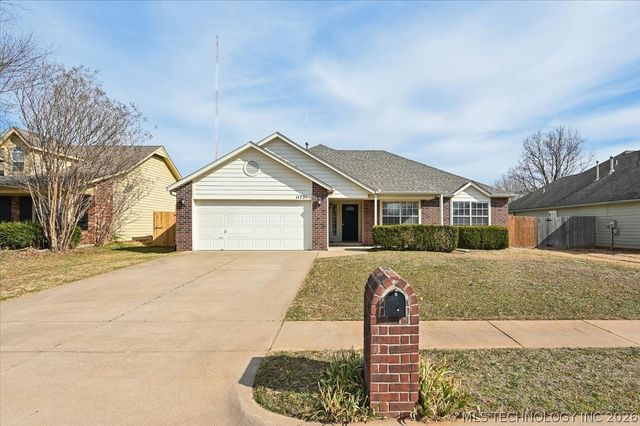 11721 S 104th East Avenue, Bixby, OK 74008