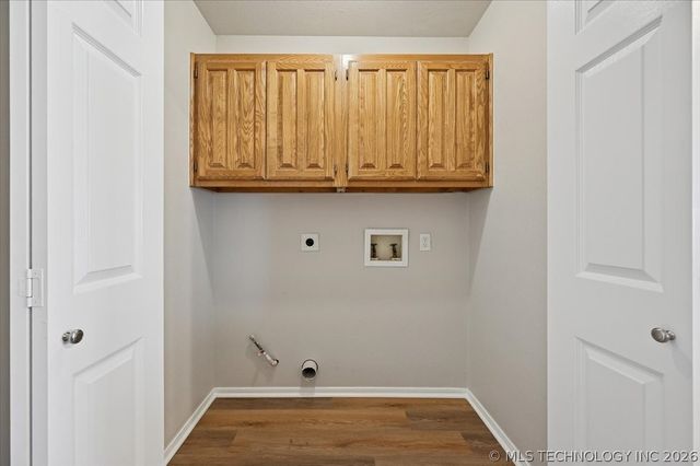 11721 S 104th East Avenue, Bixby, OK 74008