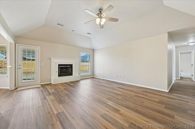 11721 S 104th East Avenue, Bixby, OK 74008