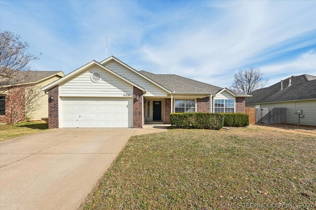 11721 S 104th East Avenue, Bixby, OK 74008